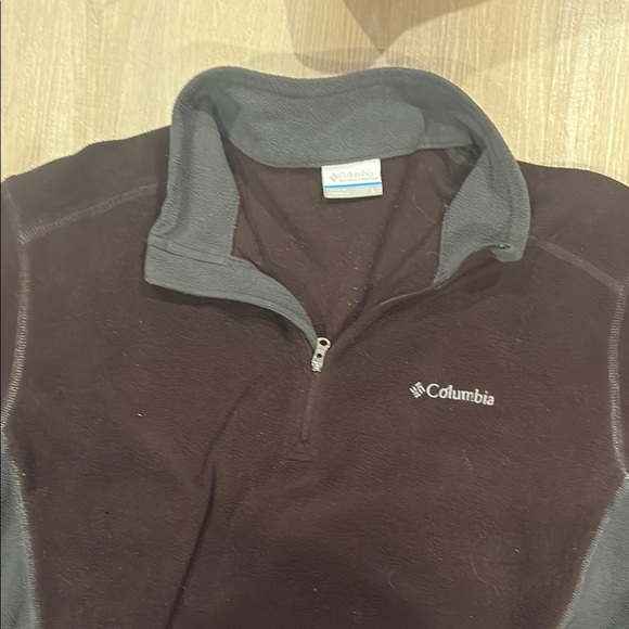 Columbia Black and Gray Zip Up Sweater - Picture 4 of 9